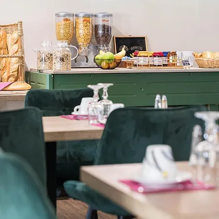 Logis Restaurant L'abri Hotell Blavozy