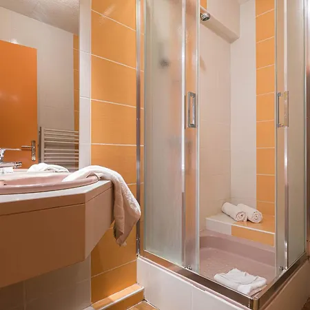 Logis Restaurant L'abri 3*