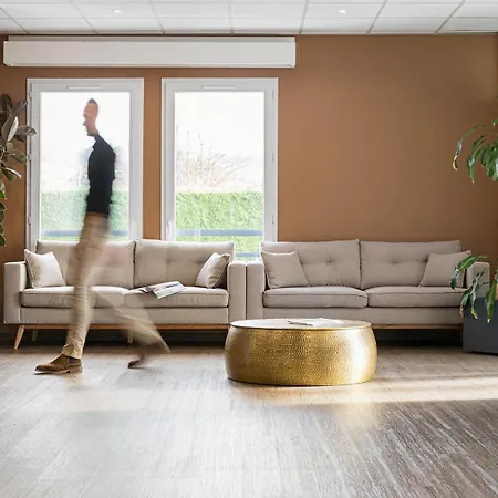 Logis Restaurant L'abri Отель 3*