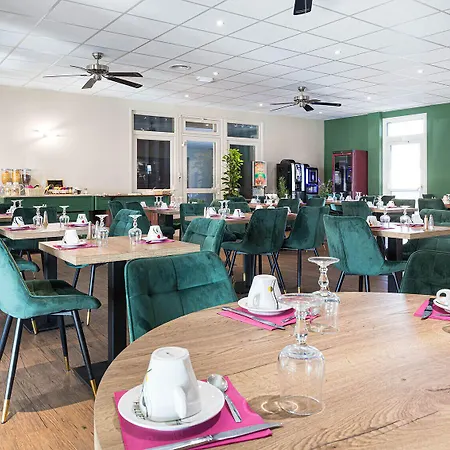 Hotell Logis Restaurant L'abri